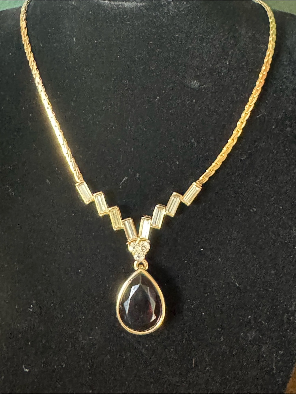 Vintage Signed Vendome Goldplated Chevron Baguette  Rhinestone Teardrop necklace